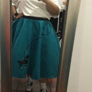50s inspired poodle skirt